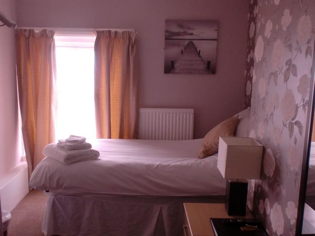 The Two Lifeboats Bed & Breakfast Sheringham Dış mekan fotoğraf