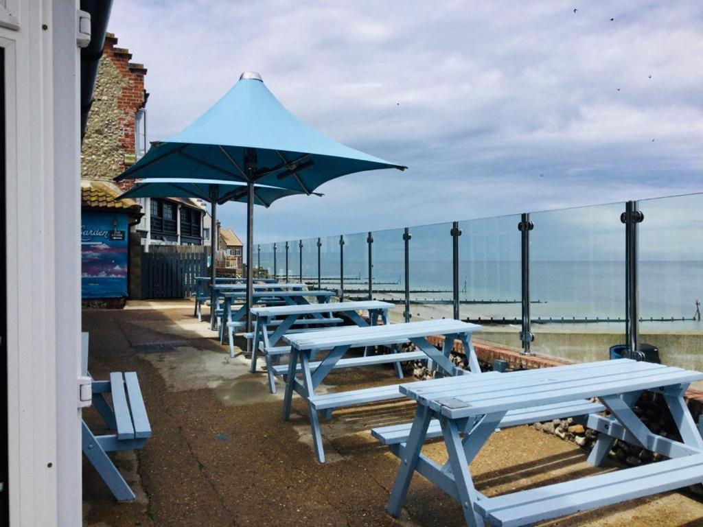 The Two Lifeboats Bed & Breakfast Sheringham Dış mekan fotoğraf